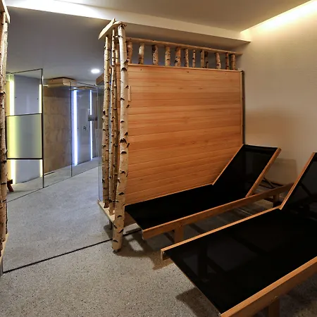 Belveder Apartmanhotel 3*