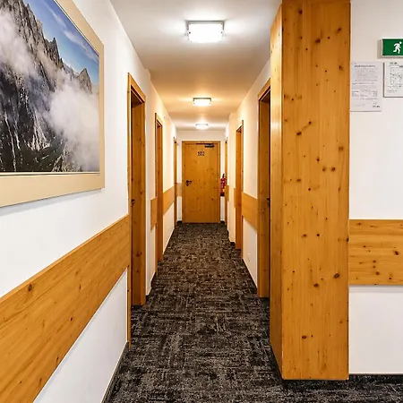 Belveder Lägenhetshotell 3*