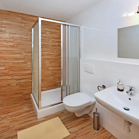 Belveder Aparthotel 3*