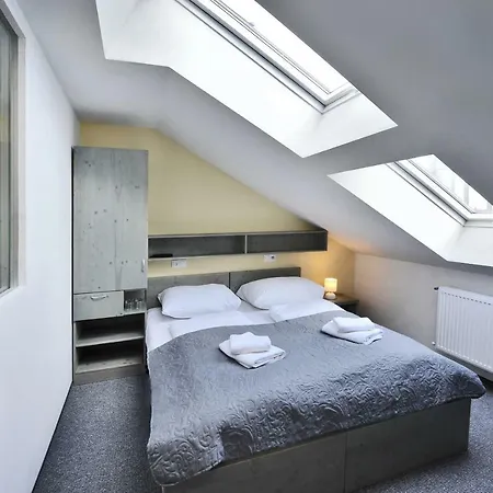 Belveder Apartmanhotel Tátralomnic